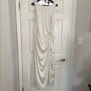 Abercrombie and Fitch
Elegant White Satin Gown